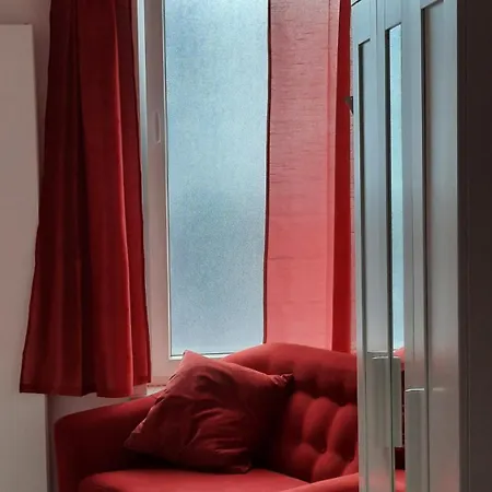 D'hote, La Rouge * Λιέγη