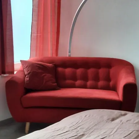 D'hote, La Rouge Δωμάτια σε οικογενειακή κατοικία